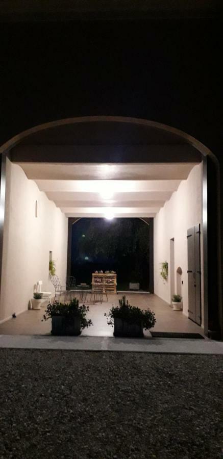 Agriturismo Vitae Fabbrico ภายนอก รูปภาพ