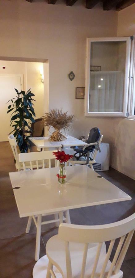 Agriturismo Vitae Fabbrico ภายนอก รูปภาพ